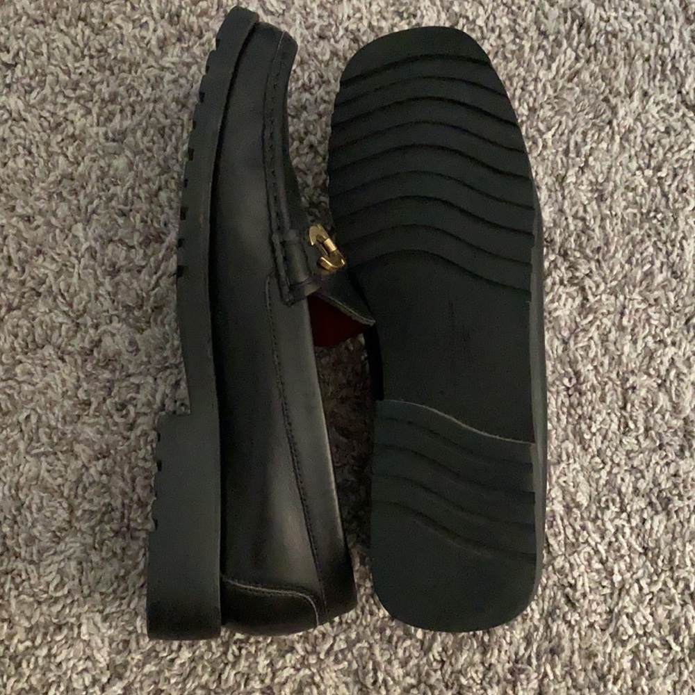Authentic Ferragamo shoes - Picture 6 of 7
